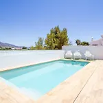Rubi Villa